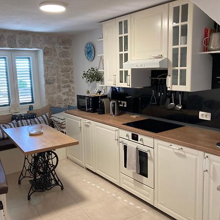 Guest House Little Palmina Split Extérieur photo